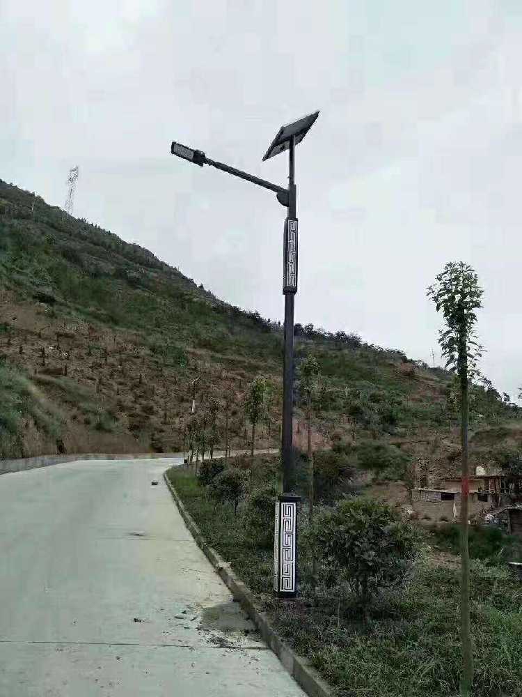 贡嘎县仿古太阳能路灯